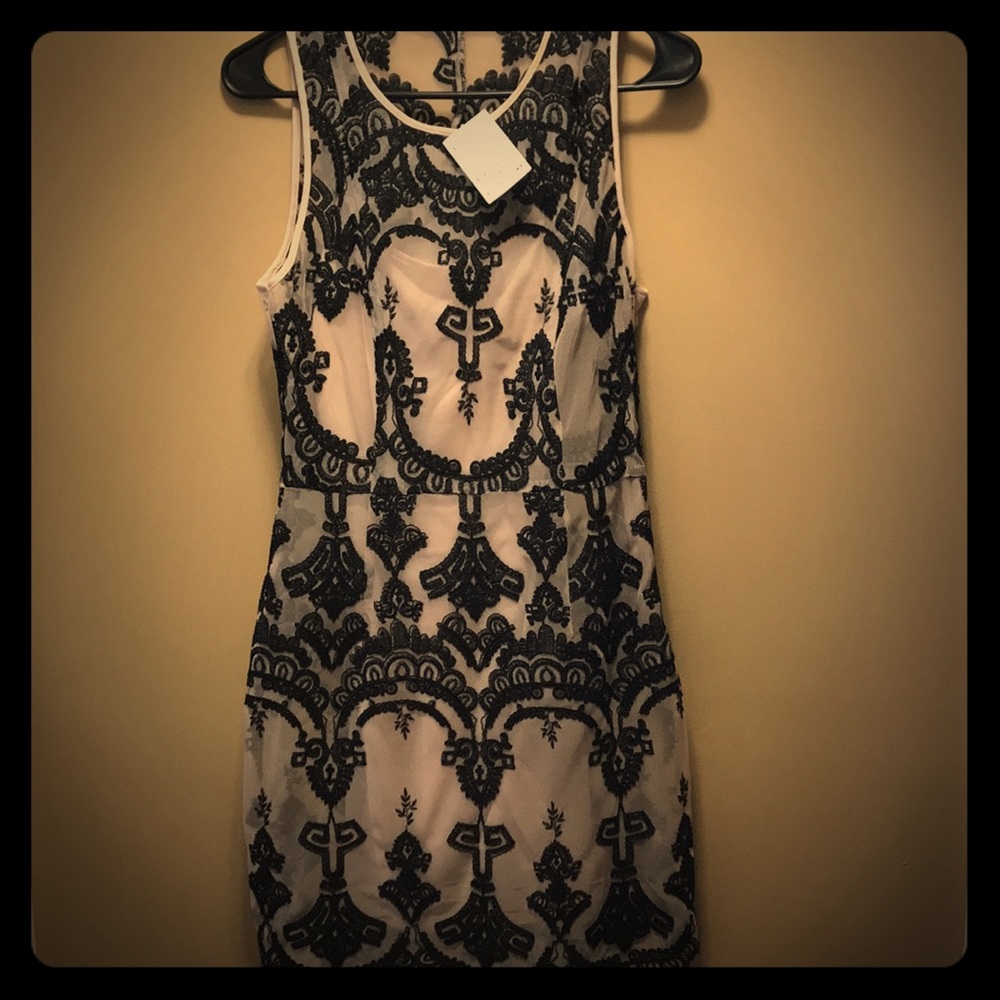 H&M dress perfect for spring dance or wedding!
